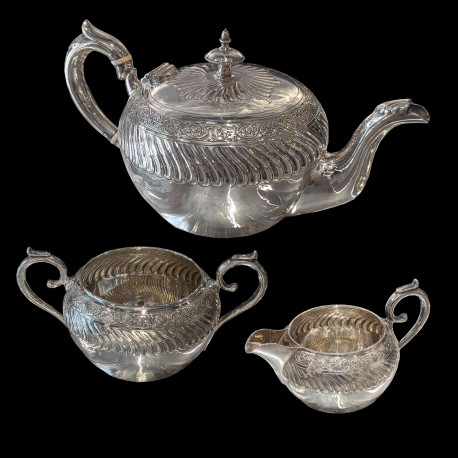 Silver plated Tea Set "Solitaire" United-Kingdom circa 1895 3 pieces