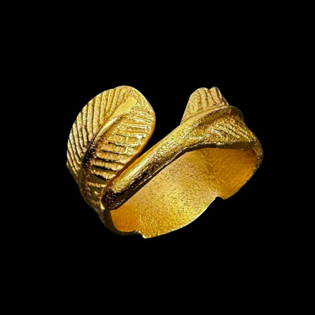 Gold feather napkin ring