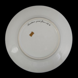 Moucherolle assiette style Sèvres porcelaine XXème 