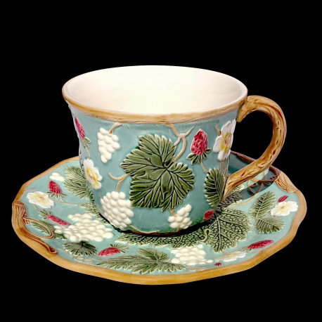 Majolica turquoise breakfast cup and saucer "George Sand"