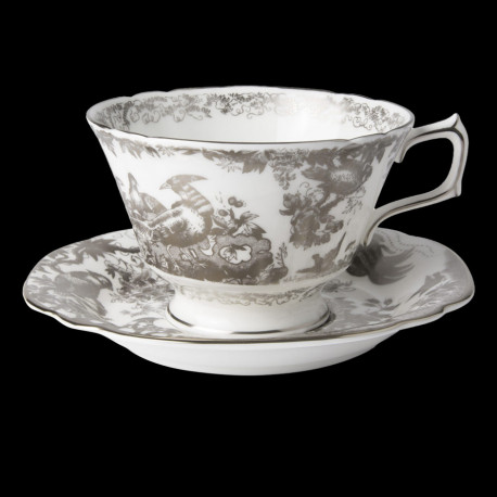 Tasse & Sous tasse à déjeuner Royal Crown Derby Platine