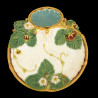 Assiette en barbotine fraises Minton