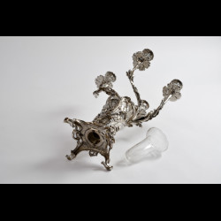 Candélabre à 4 bras bronze argenté rocaille Christofle avec centre vase H 46,5 cm