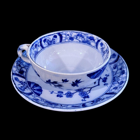 Tasse et sous tasse Japon Creil & Montereau